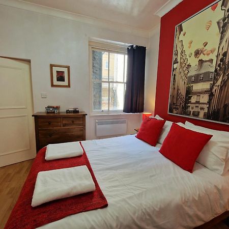 ロンドンCozy Flat, 5 Minute Walk To Oxford Circusアパートメント エクステリア 写真